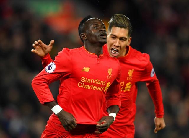 队在赛场上 队在赛场上